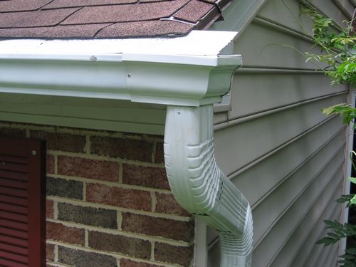End collector and large downspout picture